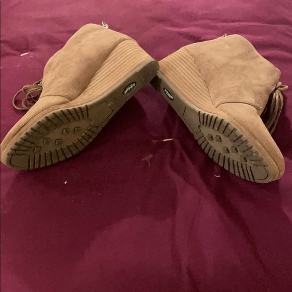 Booties - Picture 4 of 4